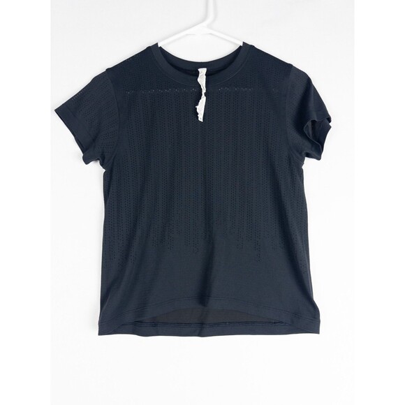 Lululemon Tops - Lululemon Top Cropped Womens 2 Black Breathable Pullover‎ Yoga Athleisure